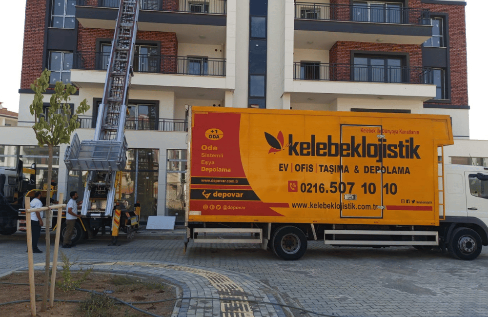 Bayrampaşa dış cephe nakliyat asansörü kurulumu